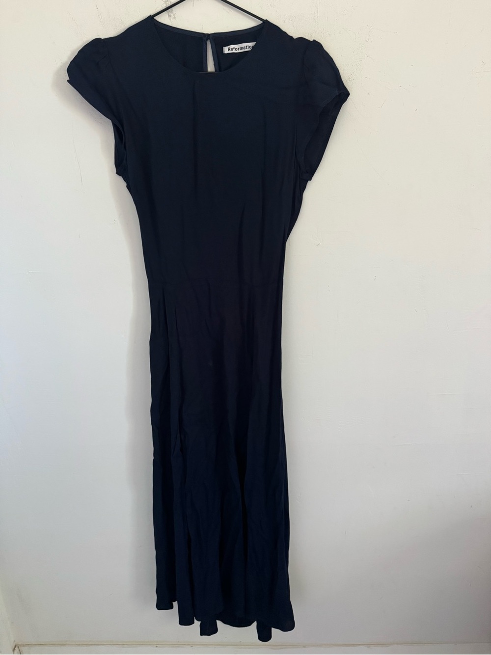 NEW Reformation Navy Blue Gavin Slit Midi Dress Size 6 - Picture 2 of 6
